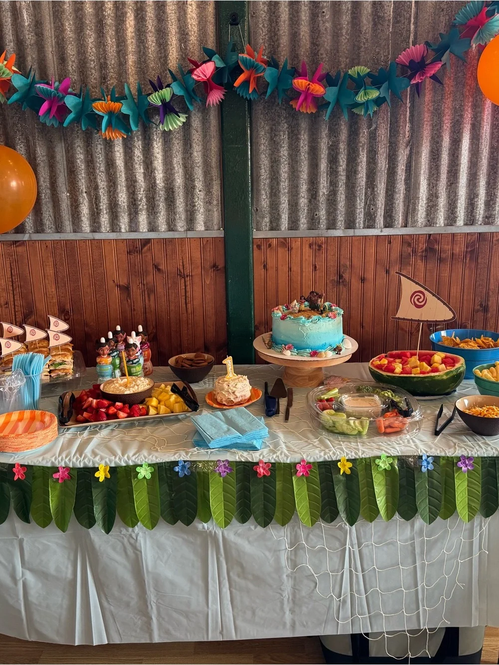 Moana/Tropical party decorations bundle